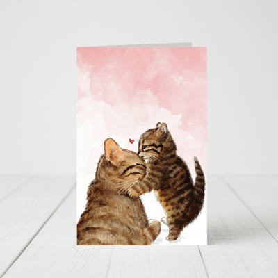 Tarjeta por el día de la madre de gata mama y su gatito