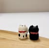 Adorno de resina de gatitos decorativos Maneki-neko o gato de la suerte 2