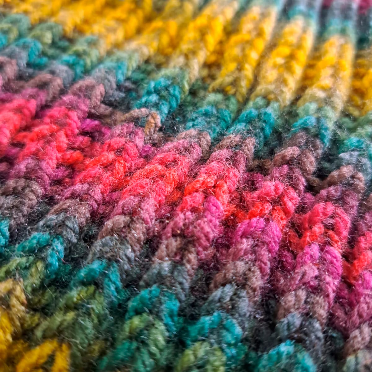 Cuello de Lana para perro Rainbow Sandía Tejidos4
