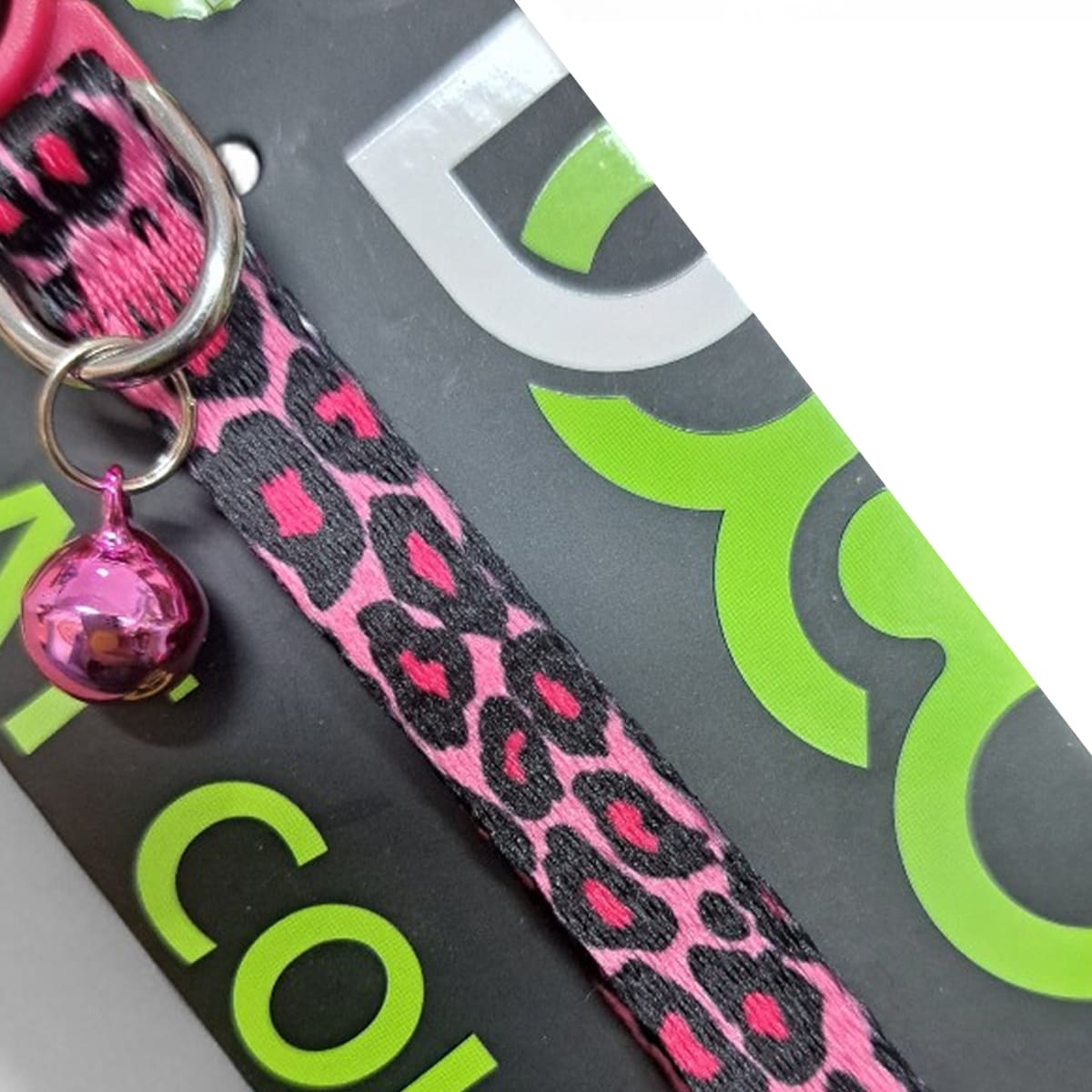 Doco collar para gato diseño animal print leopardo rosado2