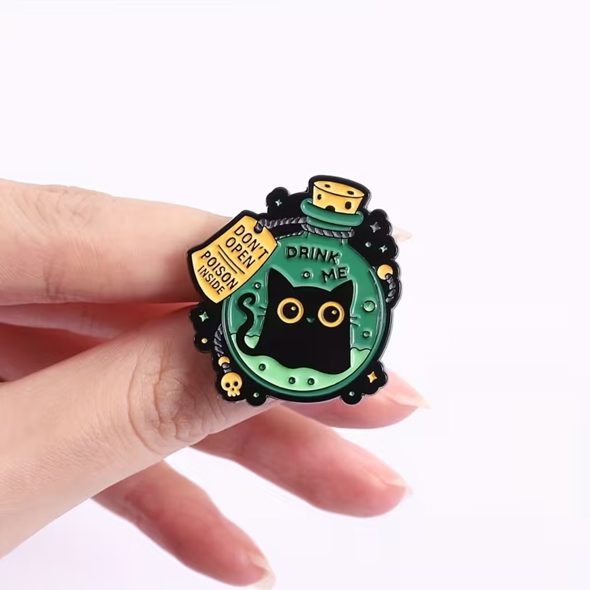 Pin esmaltado con diseño de gatito 