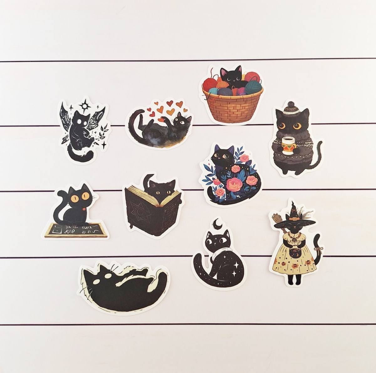 Set de 10 stickers de gatitos negros ilustrados3
