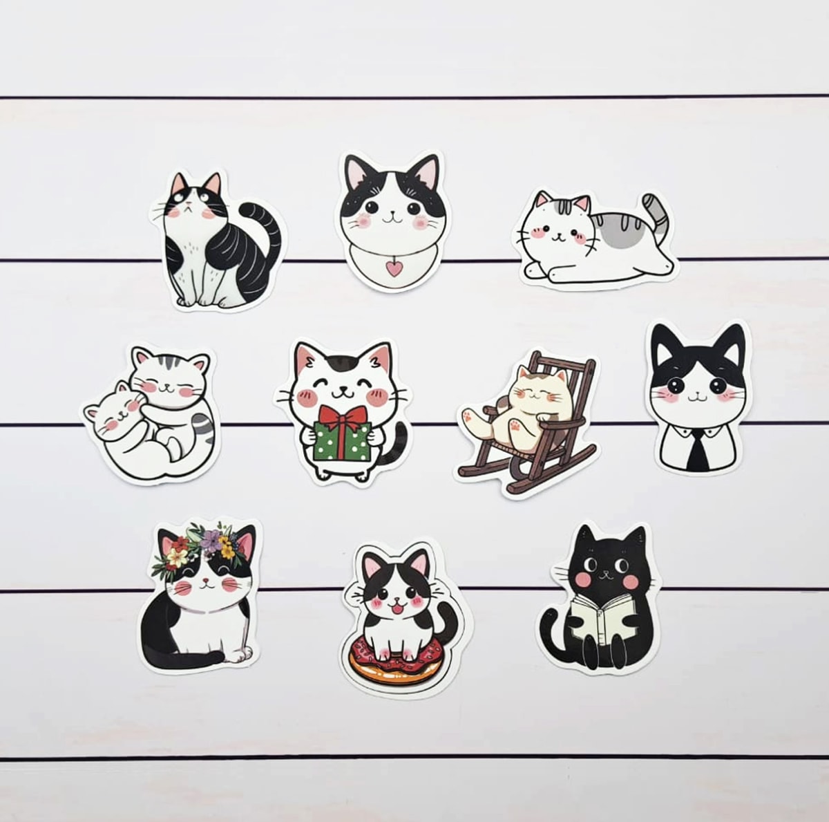 Set de 10 stickers de gatitos blancos y grises ilustrados 1