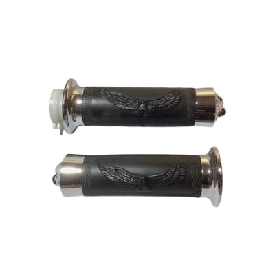 PUÑOS CALLE UNIVERSAL AGUILA 1