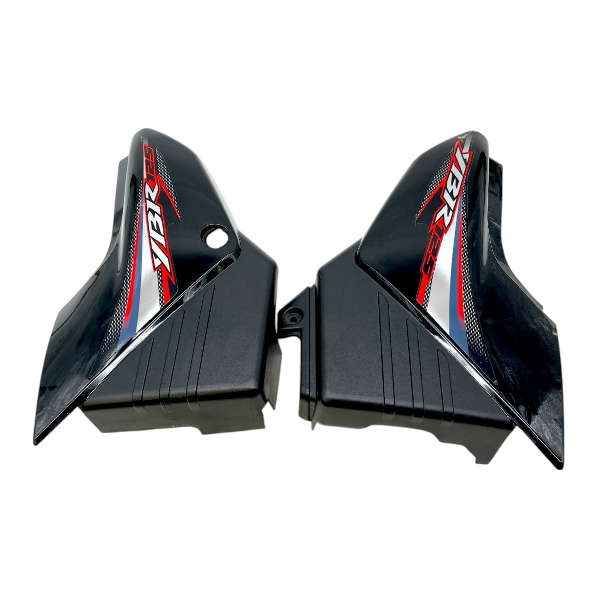 TAPAS LATERALES JGO YBR 125 NEGRO3