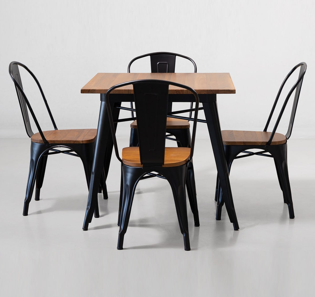 Silla Tolix Negro Asiento de Madera. Sin Caja9