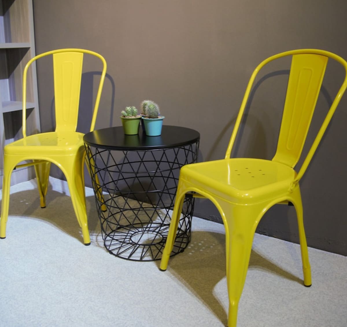 Silla Tolix Amarillo Brillante. Sin Caja8