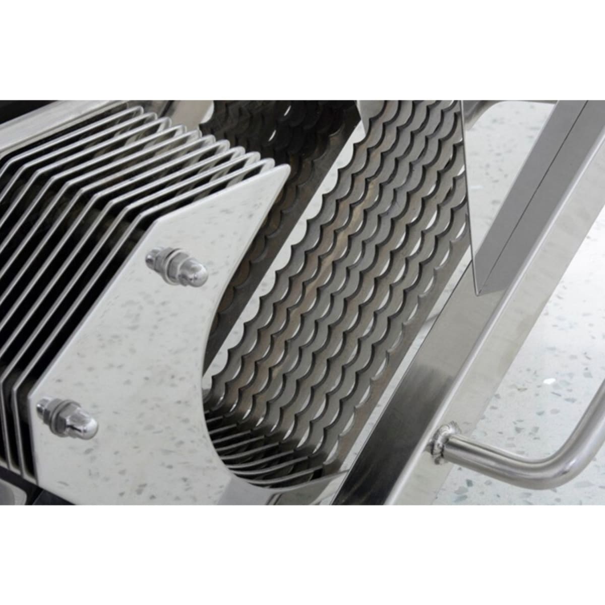 Cortadora rebanadora manual de tomates acero inox. Chica7