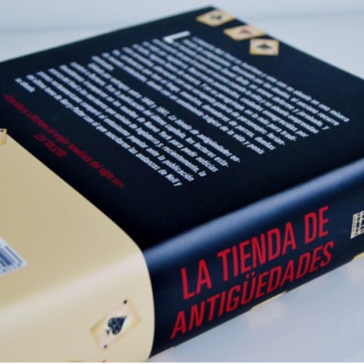 Libro La Tienda de Antigüedades -- Charles Dickens3