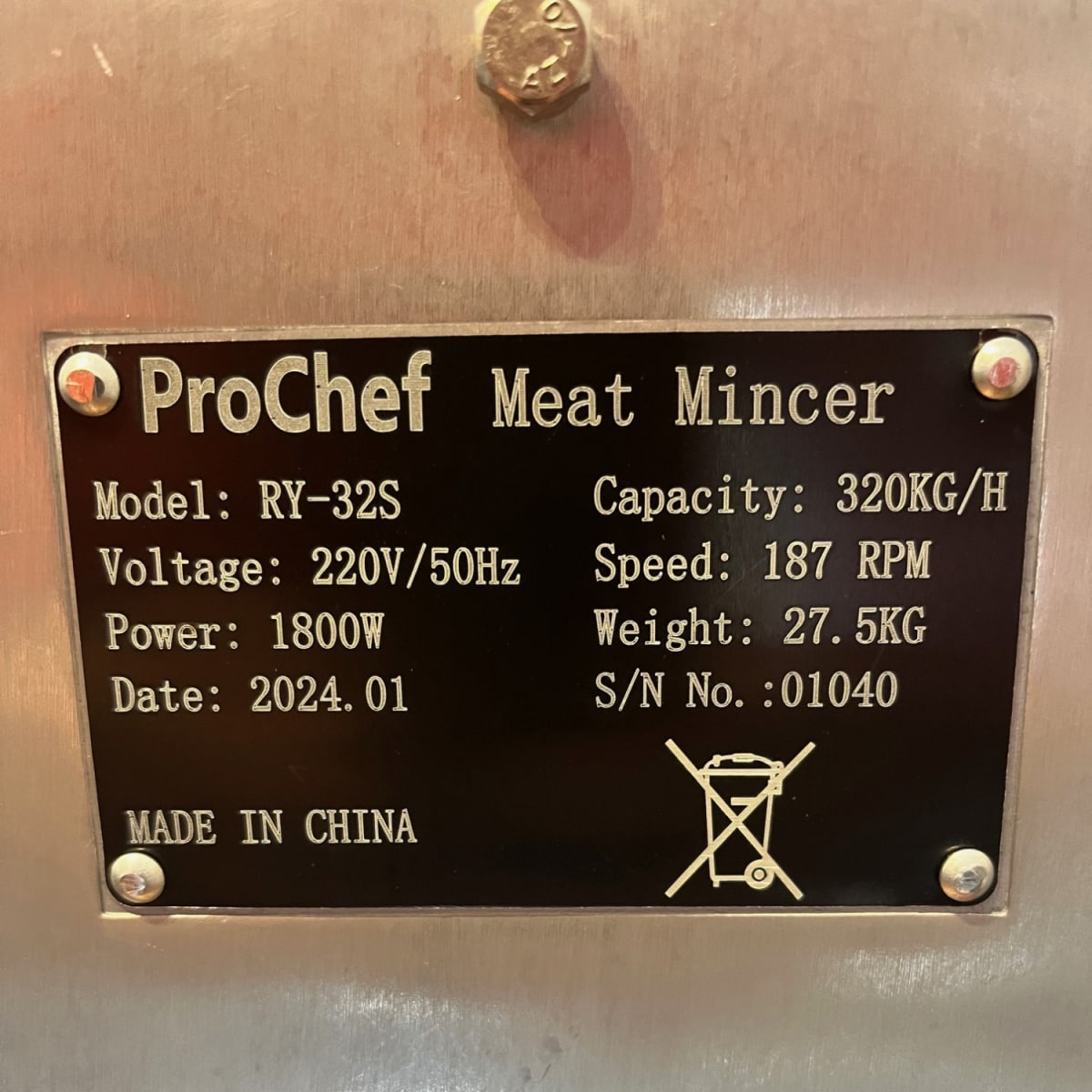 Moledora de Carne para Semi Congelados 32 Kg. ó 320 Kg/Hora16