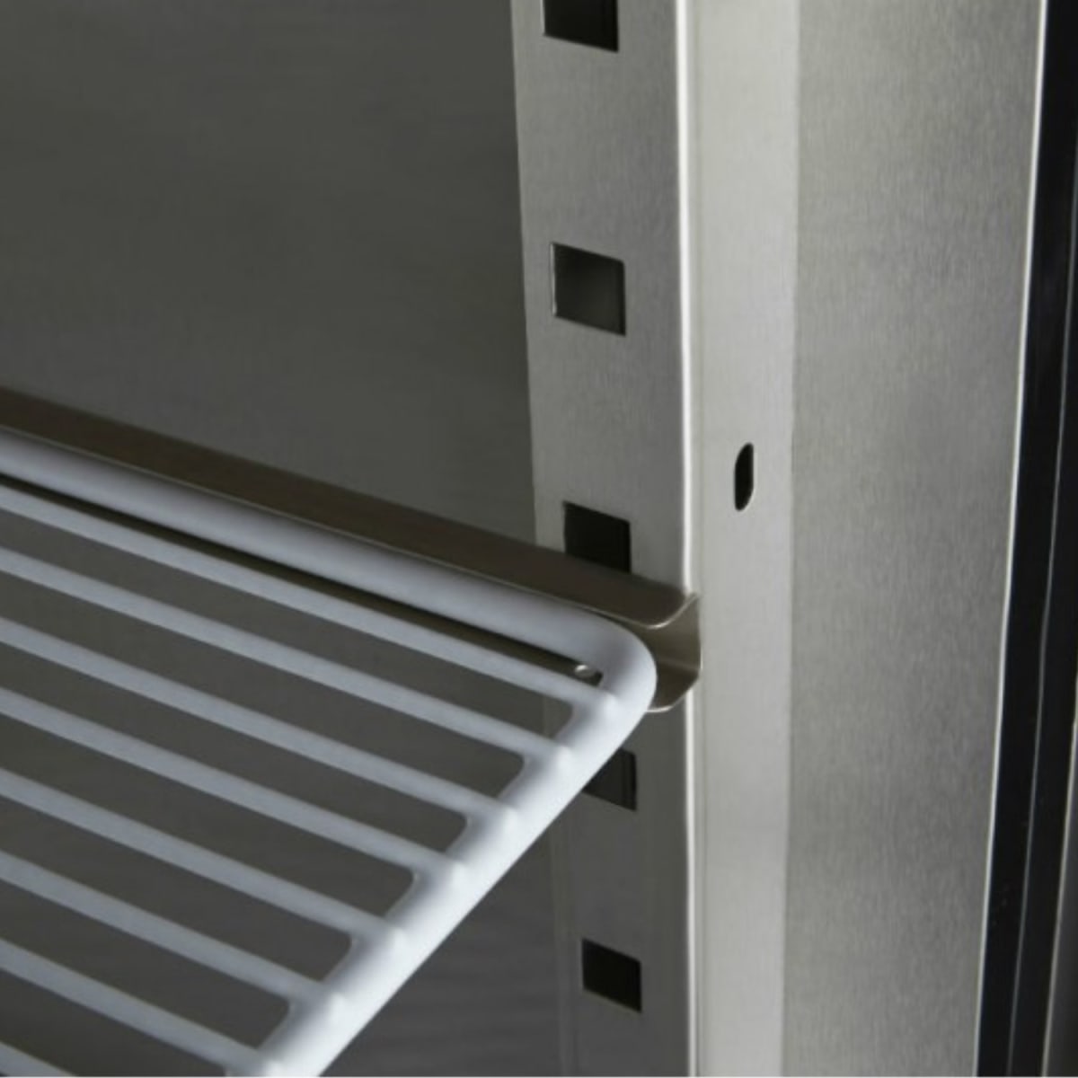 Refrigerador Dual 1380 lt. 3 Puertas Acero Inoxidable4