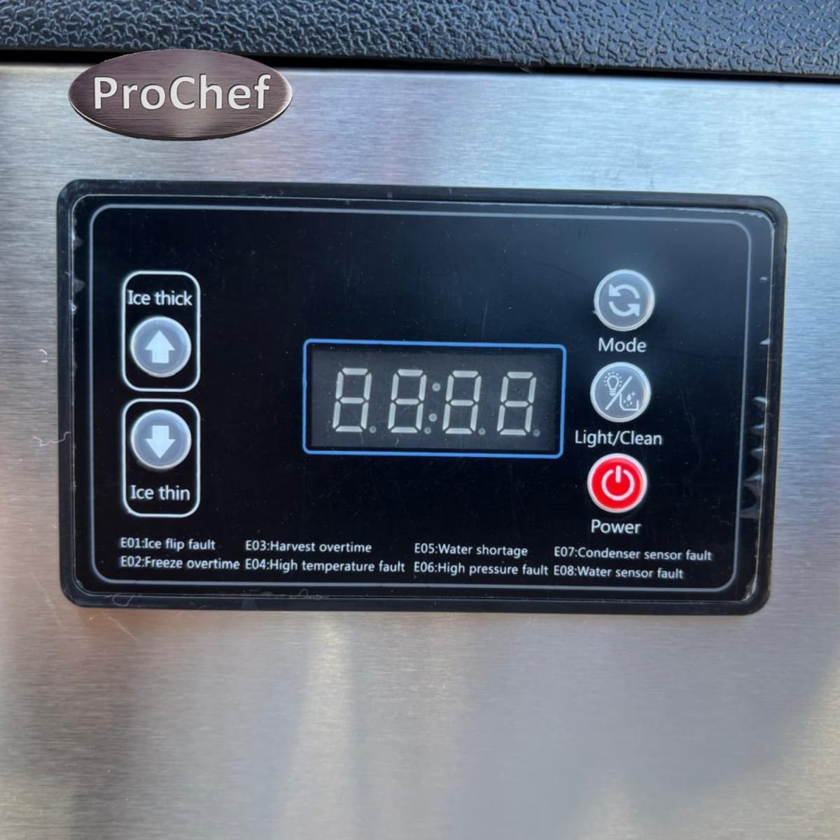 Máquina Fabricadora de Hielo 40 Kg/Día.3