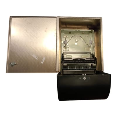 DISPENSADOR TOALLA PALANCA C/GABINETE ACERO GAMCO