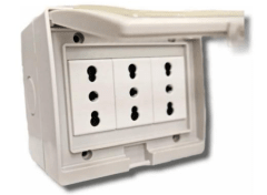 TOMACORRIENTE  TRIPLE PARA EXTERIOR PARA HYDROBOX