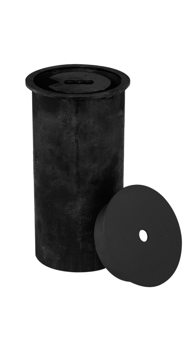 FIJACION  BAJO TIERRA PARA BOLARDO (INCLUYE TAPA)3