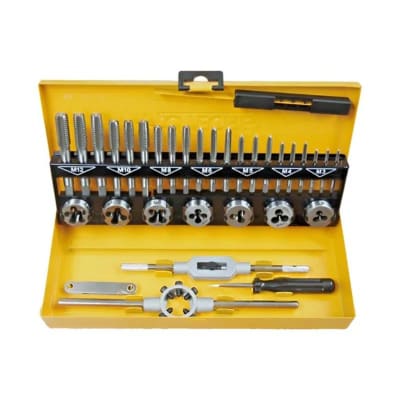 JUEGO TARRAJA 32PCS HOTECHE 6402031