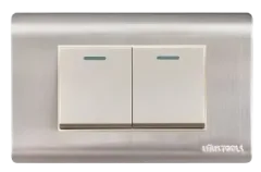 ME- CONMUTADOR EMPO. DOBLE 16A ACERO-INOX CURVA UYU