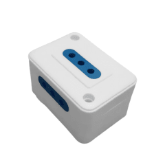 ENCHUFE HEMBRA TRIPLE PLASTICO SOBREPUESTO 250V/1500W