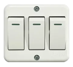ME-INTERRUPTOR SOBREPUESTO TRIPLE 10A PC-BLANCA UYUS