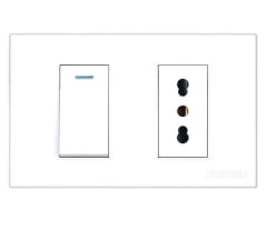 TOMACORRIENTE CON INTERRUPTOR 16A PC-BLANCA UYU