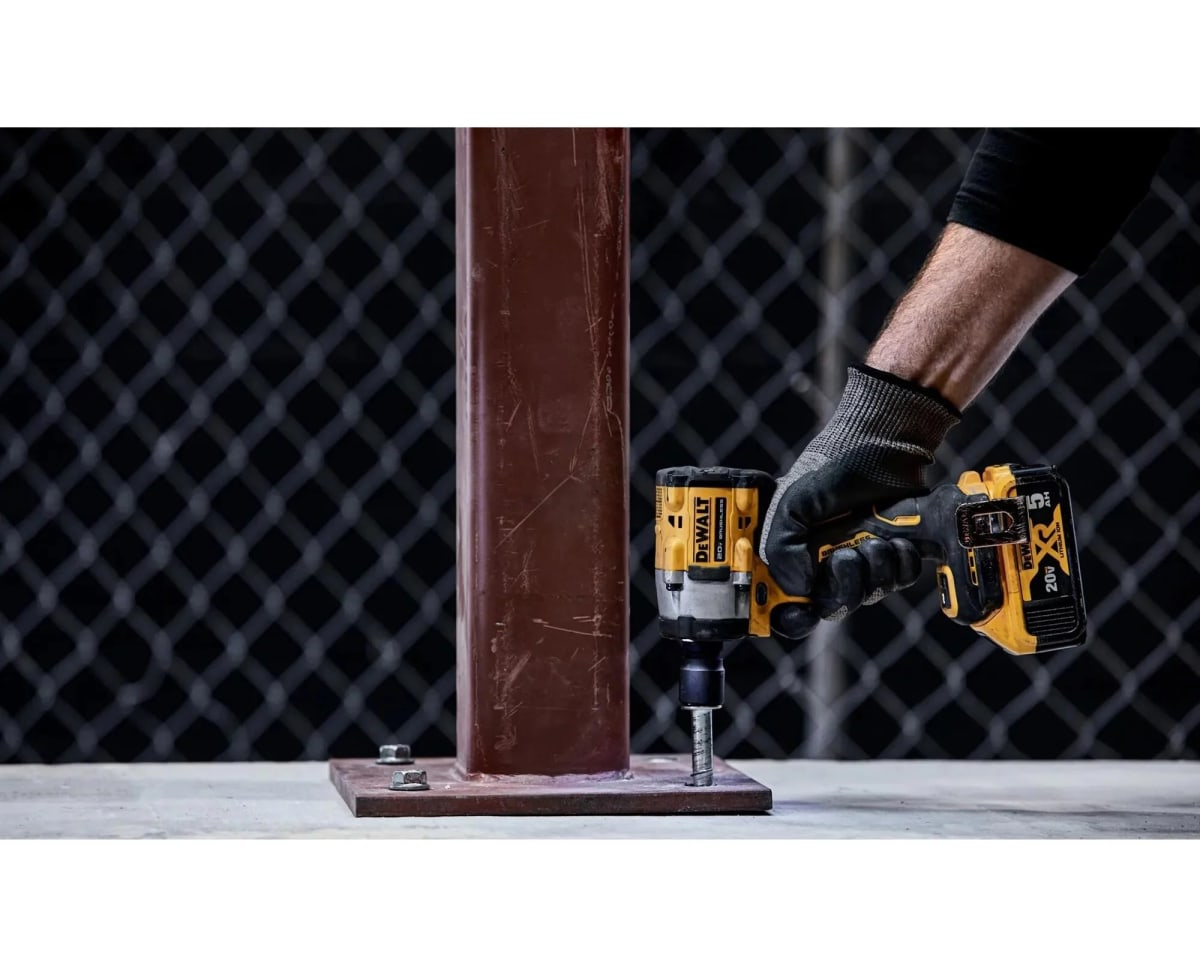 LLAVE DE IMPACTO COMPACTA 1/2