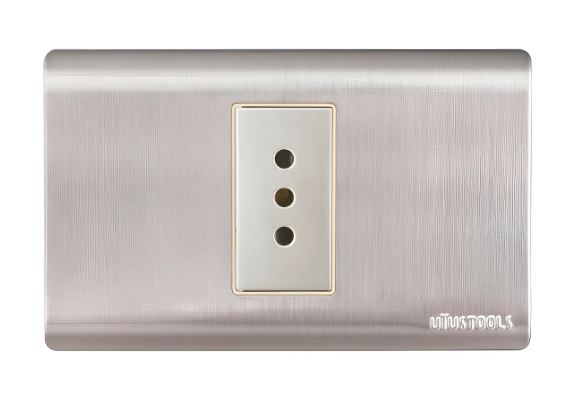 TOMA CORRIENTE EMPO. SIMPLE 10A ACERO-INOX CURVA UYUSPOOLS2