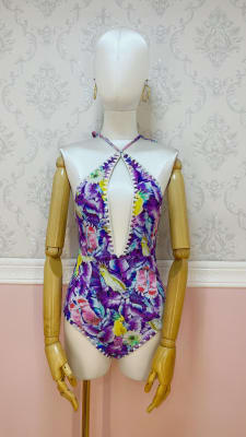 ROPA DE BAÑO MORADA