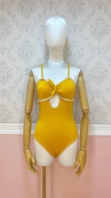 ENTERIZO CROCHE ELISSA CON COPAS  MOSTAZA1