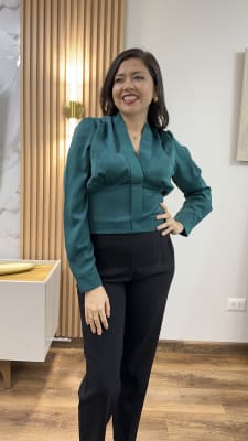 BLUSA SATINADA VERDE BOTELLA1