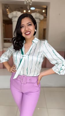 BLUSA ISIDORA FONDO BLANCO RAYAS VERDE Y LILA1