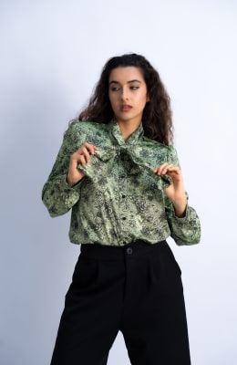 Blusa Corbata - Verde Print3
