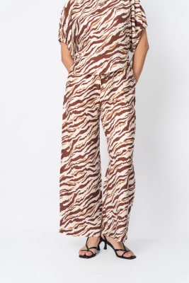 Pantalón Comfy - Marrón Print1