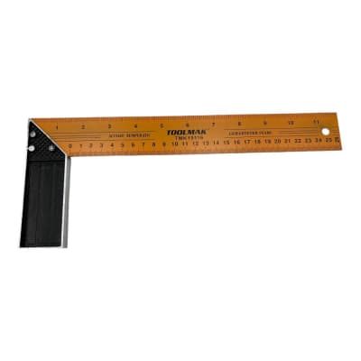 Escuadra Carpintero 12