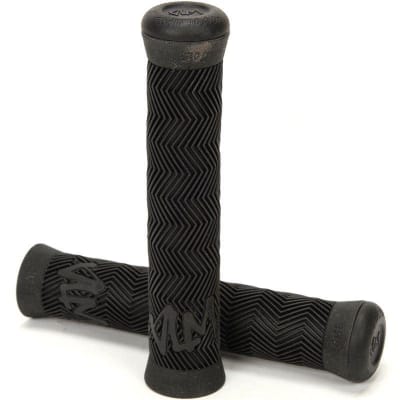 Grips Volumen Team S/Flange Negro