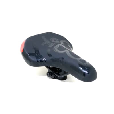 Asiento MTB Infantil N940 Negro Blanco Reflectivo Rojo