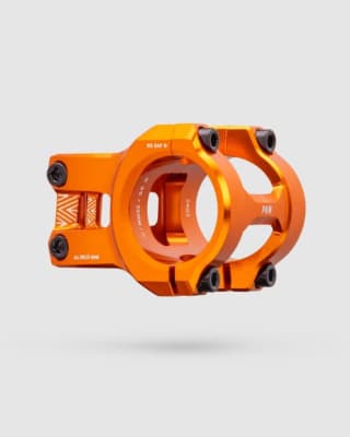 TEE PNW THE LOAM 35X32 BLOOD ORANGE