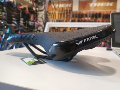 ASIENTO PROSTÁTICO VITTAL 250 X 155 MM BLACK