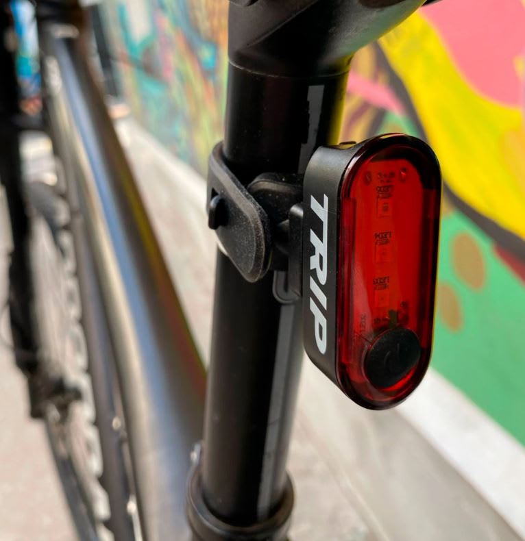 LUZ TRASERA USB TRIP ASTRO 20 LM3