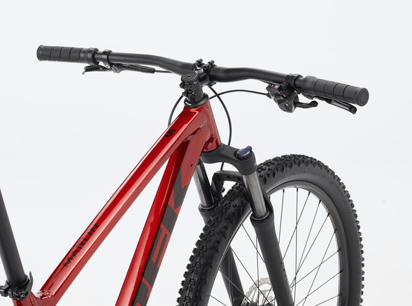 TREK Marlin 5 Gen 3 29 ROJO L4
