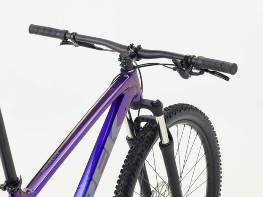 TREK Marlin 4 Gen 3 29 PURPURA NEGRO M1