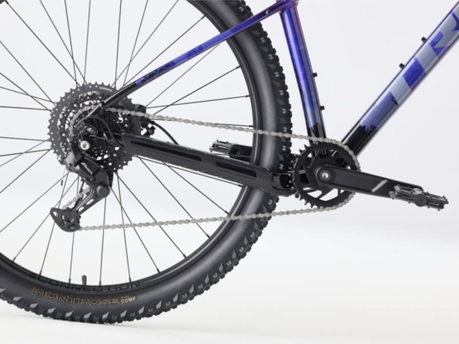TREK Marlin 4 Gen 3 29 PURPURA NEGRO M4