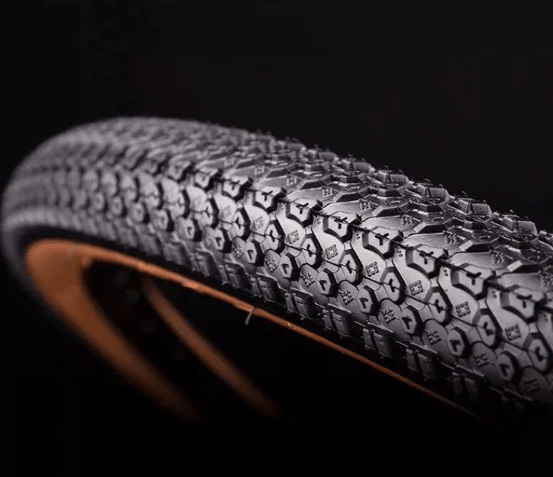 Neumático CHAOYANG KEVLAR Victory 29 x 2.20 Tanwall1