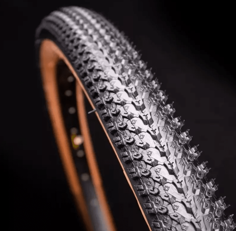 Neumático CHAOYANG KEVLAR Victory 29 x 2.20 Tanwall3