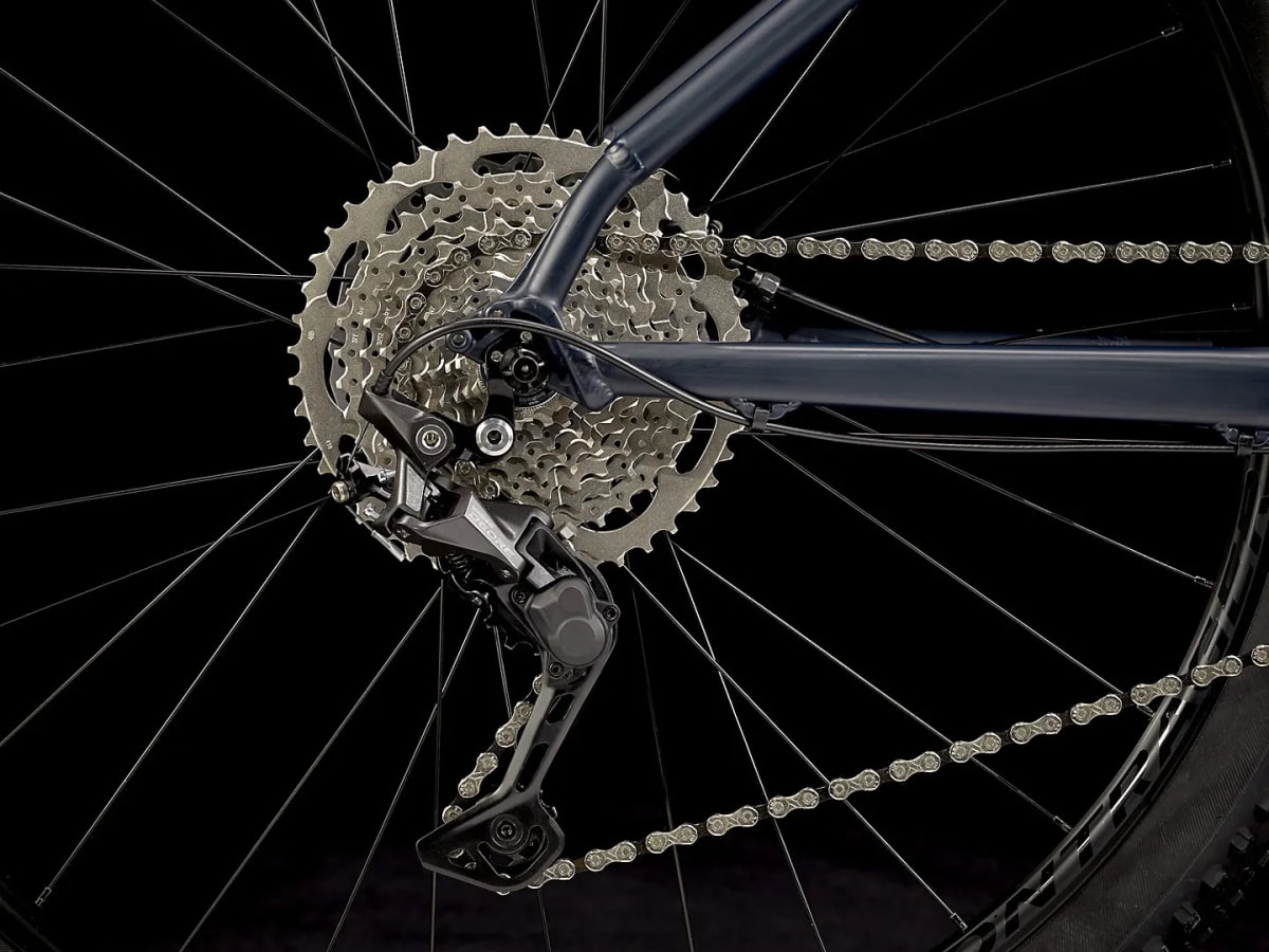 BICICLETA MARLIN 7 GRIS OSCURO 29