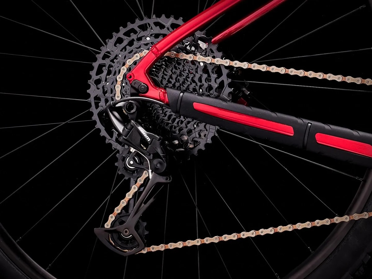 BICICLETA MARLIN 8 ROJA 29 M4