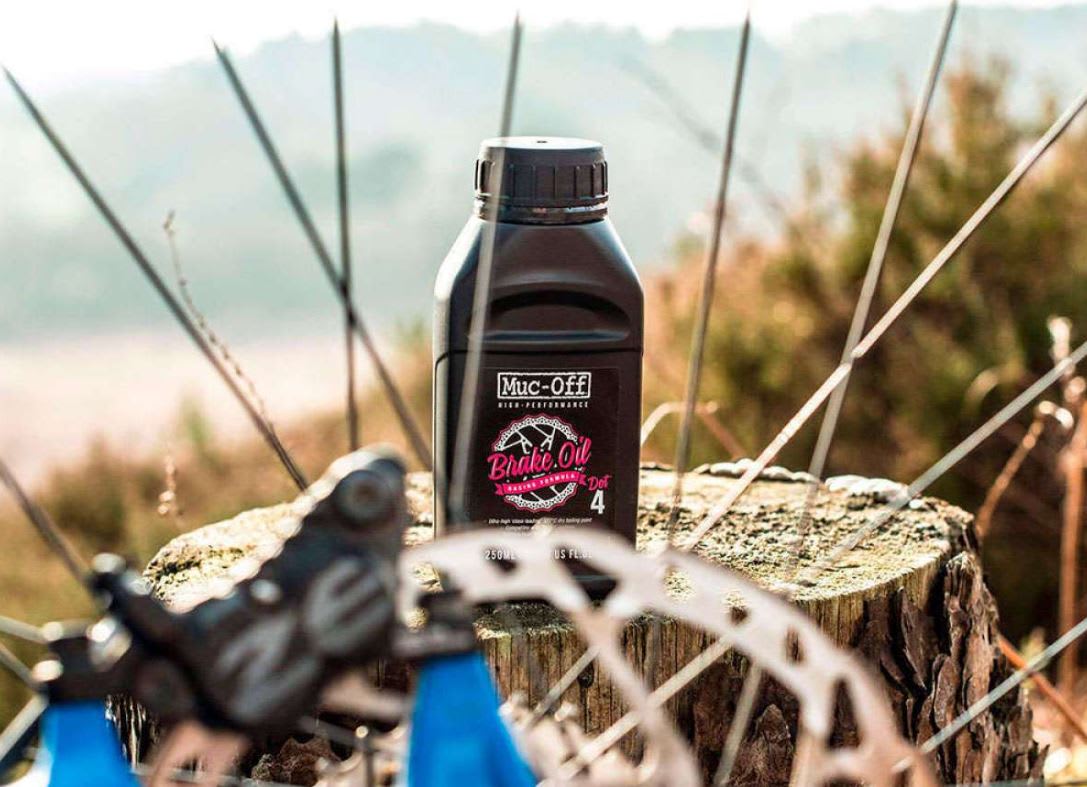 Liquido De Freno Dot4 High Performance 250ML Muc-Off1