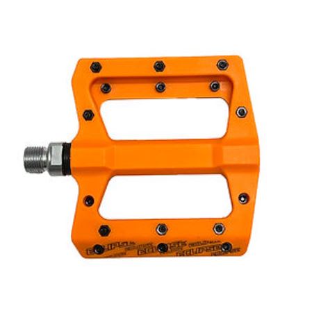 Pedal M.T.B Resina Plataforma Sellado con pin Orange1