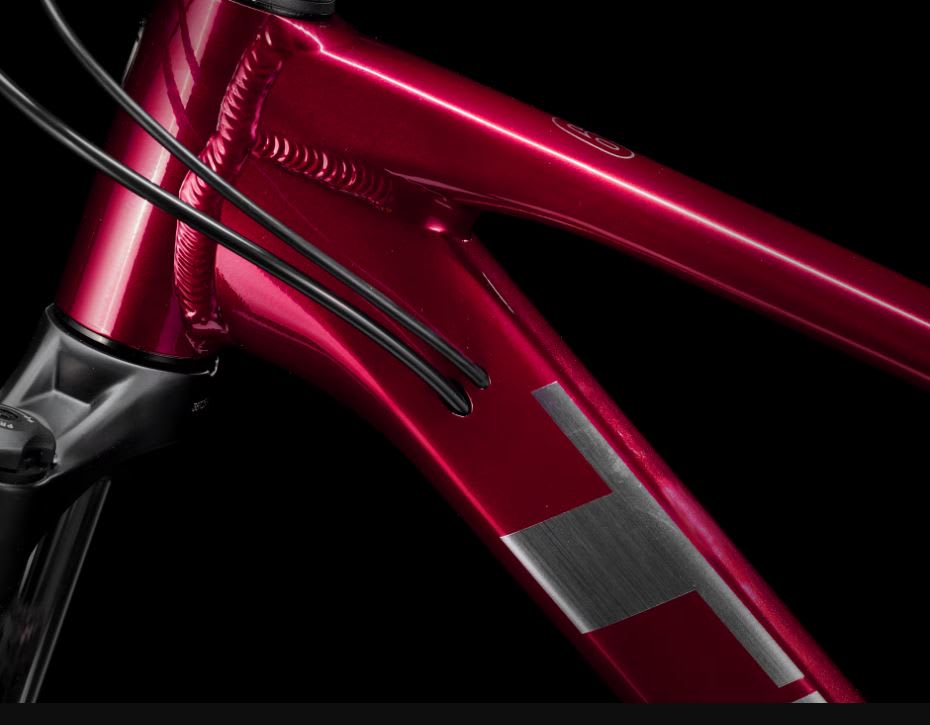 BICICLETA TREK MARLIN 6 GEN 3 RAGE RED TO DEEP DARK BLUE FADE 29 XL5