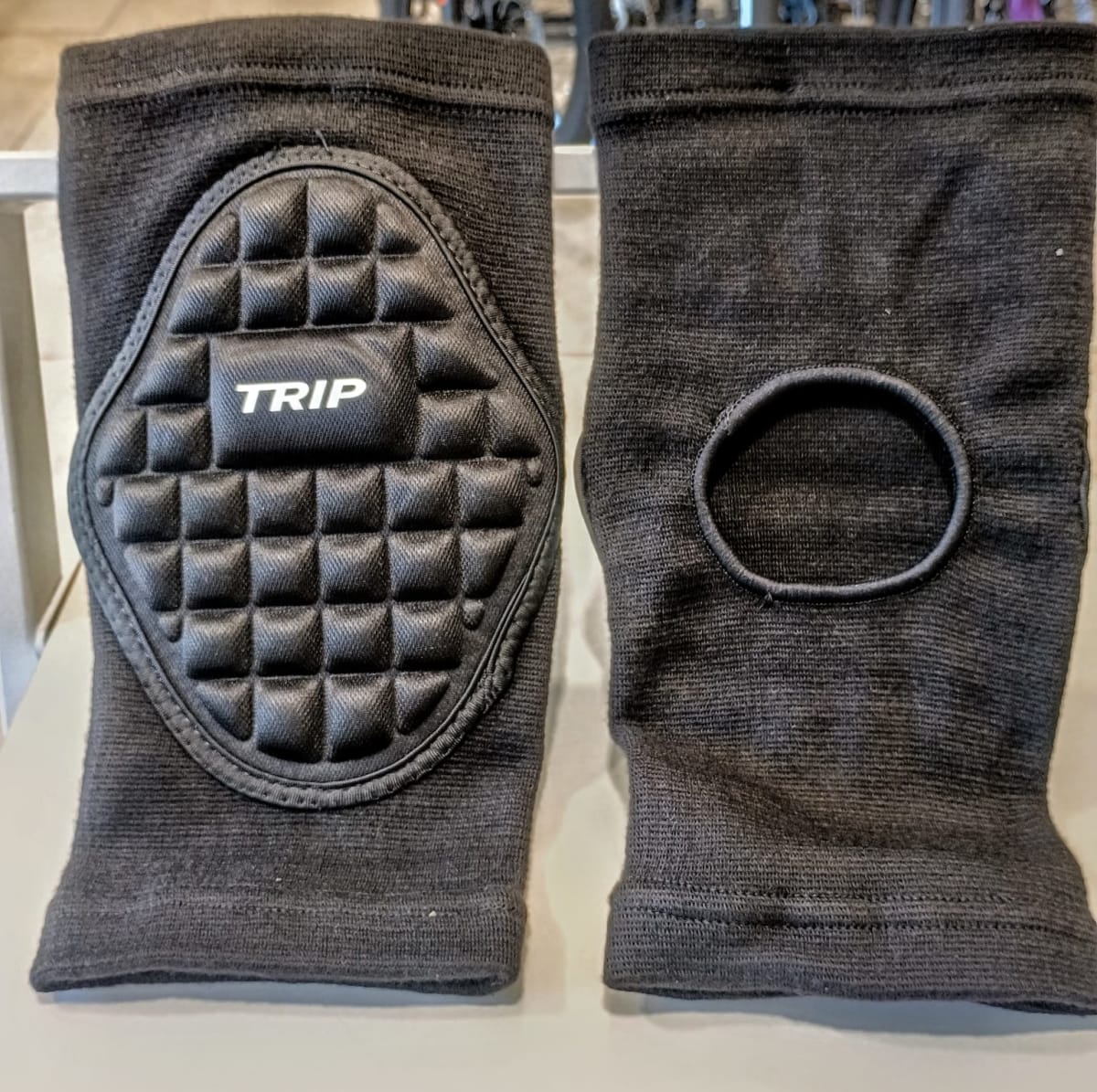 RODILLERAS TRIP UNIVERSALES TALLA L2