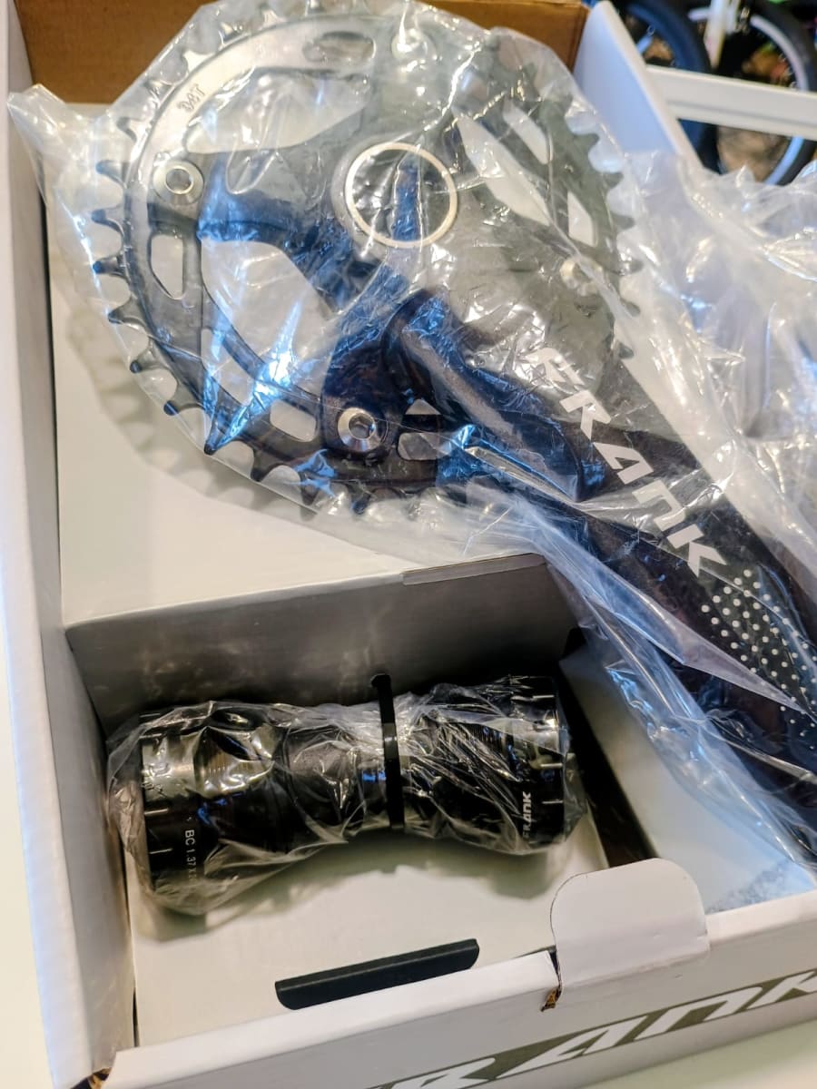 VOLANTE MONOPLATO 34T(S) FRANK ELF BLACK INT5